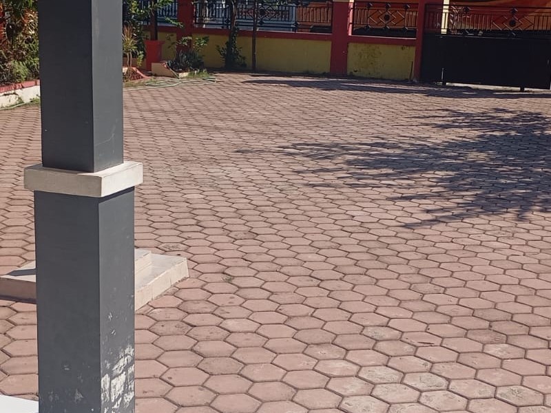Halaman Sekolah